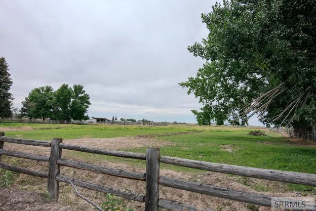 $575,000 | 331 North 3500 East, Lewisville, ID 83431