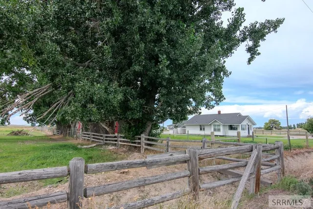 $575,000 | 331 North 3500 East, Lewisville, ID 83431