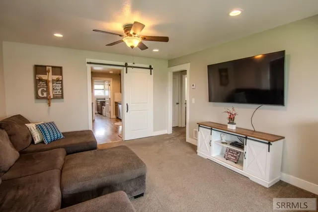 $575,000 | 331 North 3500 East, Lewisville, ID 83431