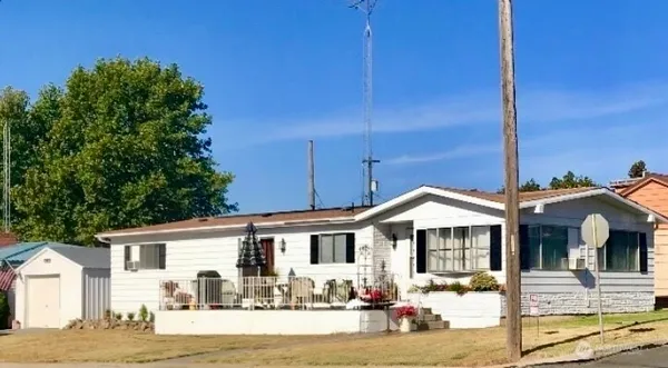 $150,000 | 402 West 6th Avenue, Ritzville, WA 99169