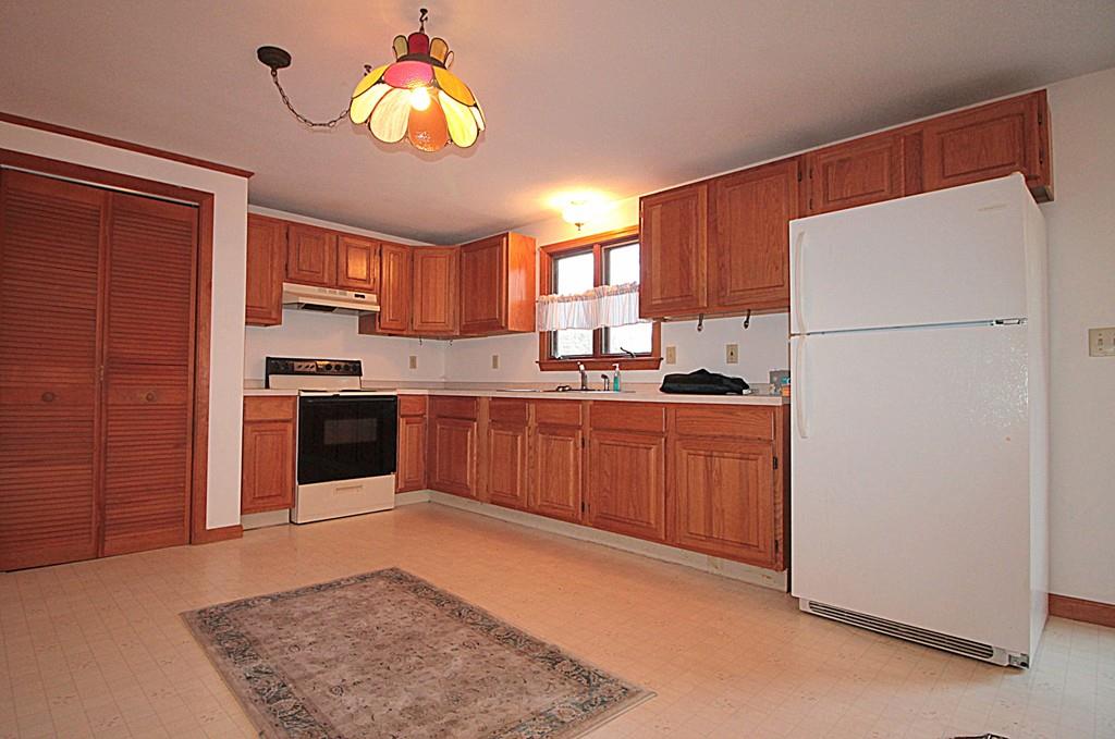 47 Blanchard Road Monson, MA 01057 - Photo 5 of 17