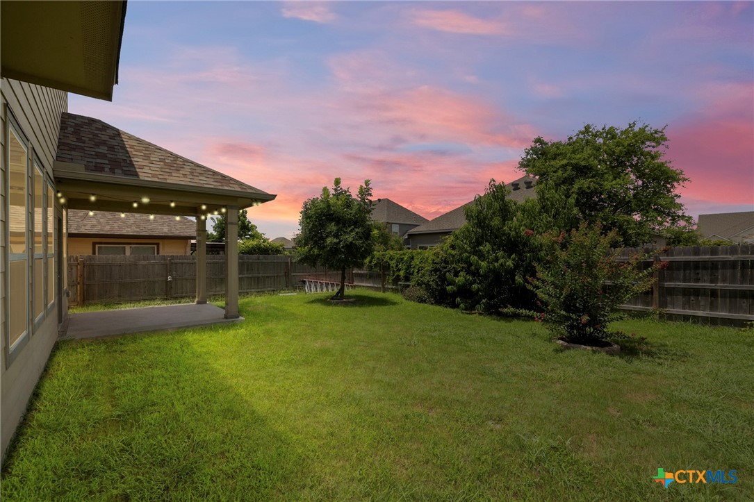 5338 Fenton Lane Belton, TX 76513 - Photo 29 of 33 a backyard of a house with lots of green space
