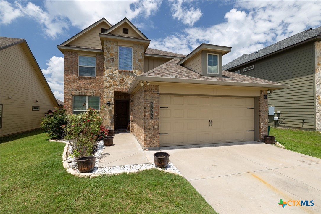 5338 Fenton Lane Belton, TX 76513 - Photo 33 of 33 a front view of a house with a yard