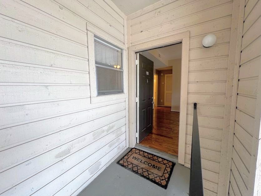 4041 Drake Street, Unit 118 Houston, TX 77005 - Photo 3 of 22 a view of wooden door