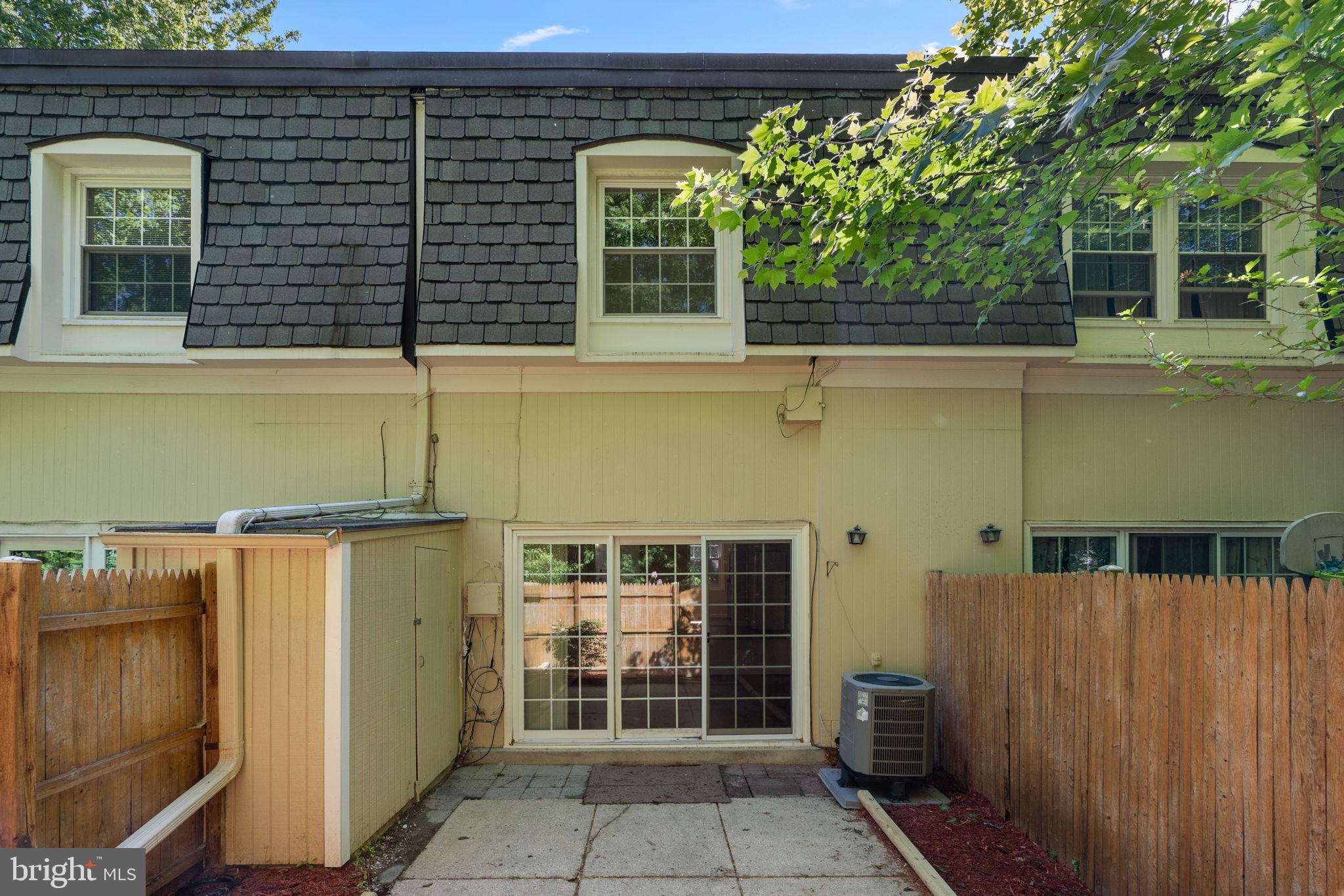8221 Tory Road, Unit 150 Springfield, VA 22152 - Photo 32 of 36 Charming outdoor space with privacy.