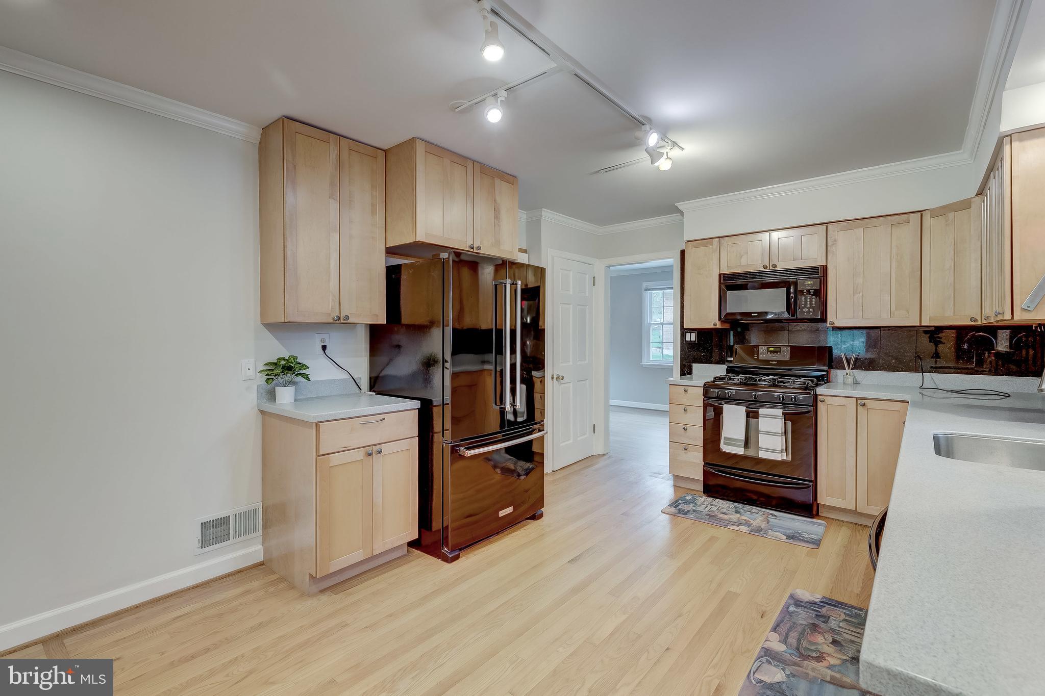 400 West Timonium Road Lutherville-Timonium, MD 21093 - Photo 13 of 62 Gallery Image 13