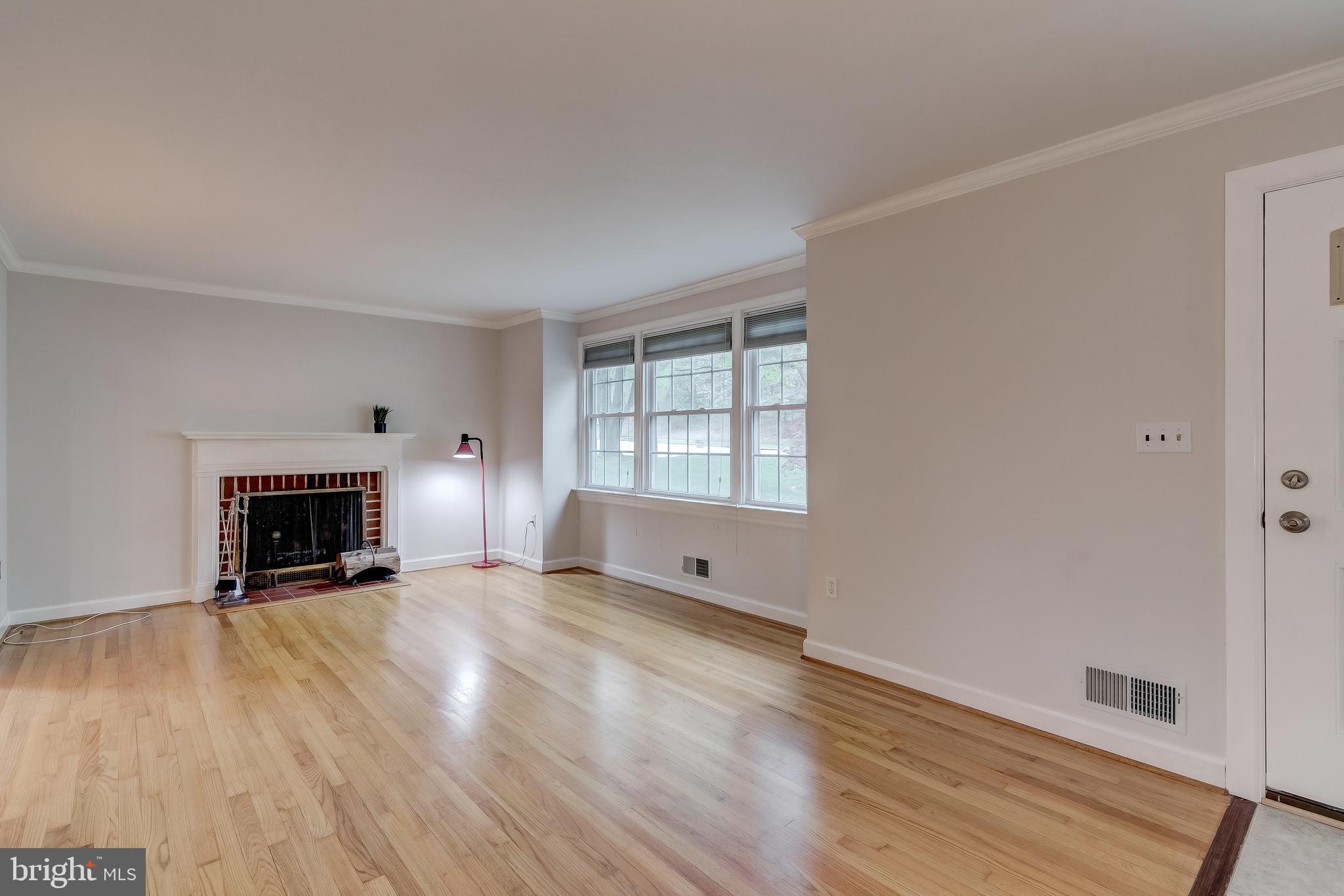 400 West Timonium Road Lutherville-Timonium, MD 21093 - Photo 25 of 62 Wood fireplace