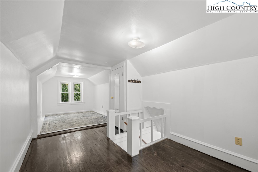 253 Old Blowing Rock Road Boone, NC 28607 - Photo 23 of 33 a view of entryway with wooden floor