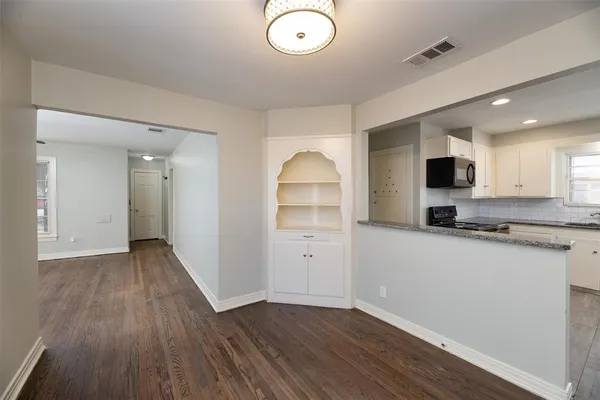 $1,650 | 2308 North Edgewood Terrace, Fort Worth, TX 76103