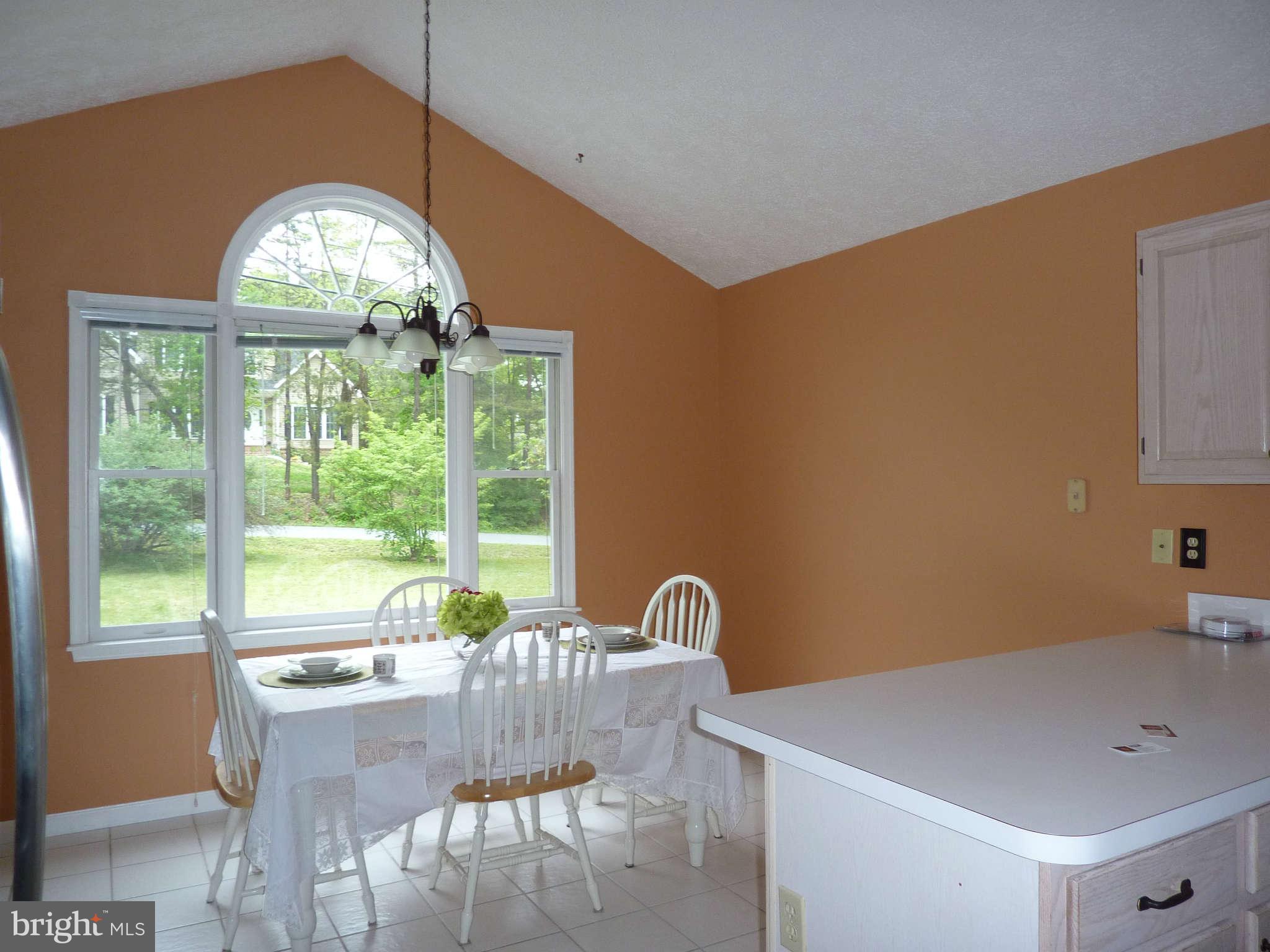 169 Holiday Road Cross Junction, VA 22625 - Photo 10 of 30 Dining area off Kitchen