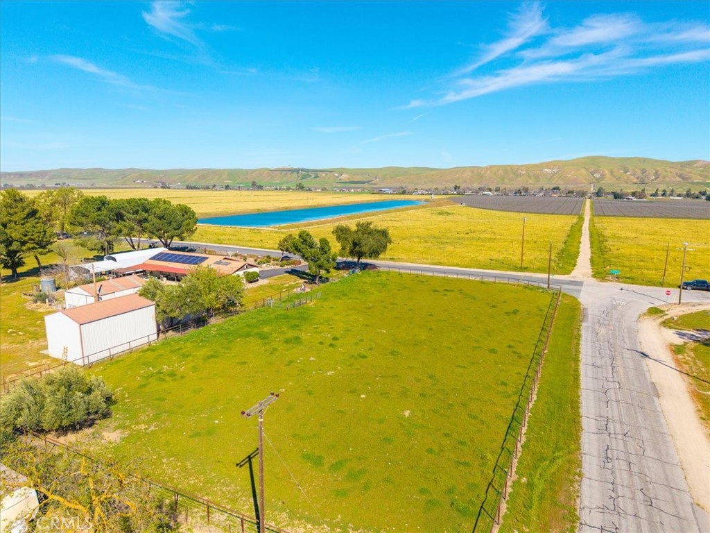 2100 Starkey Road Shandon, CA 93461 - Photo 33 of 39 a view of an ocean view