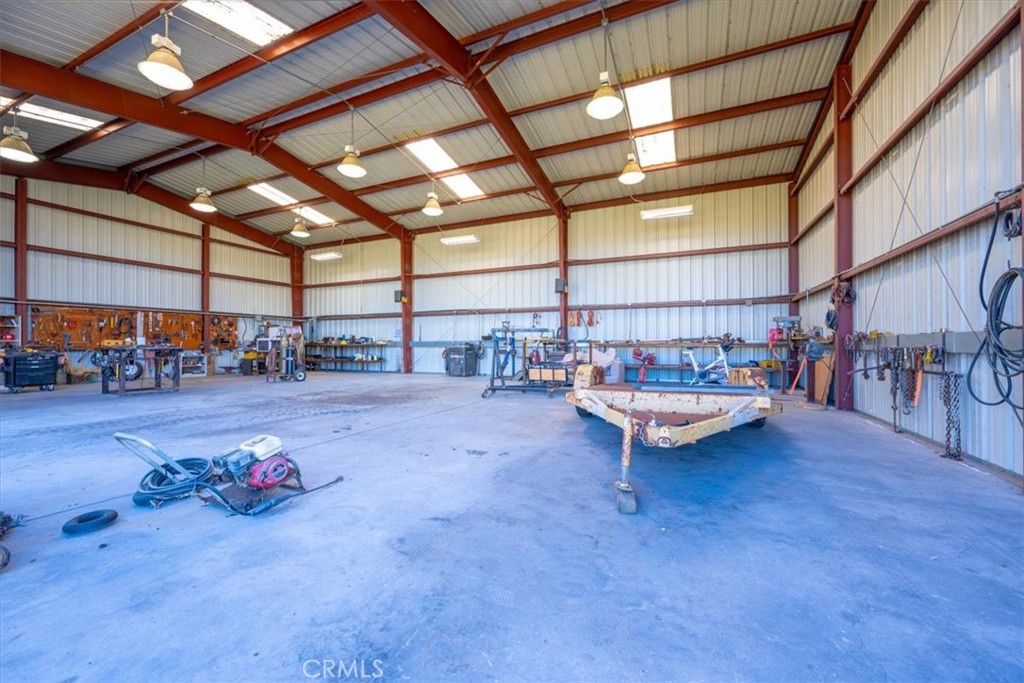 2100 Starkey Road Shandon, CA 93461 - Photo 4 of 39 a view of a room with gym equipment