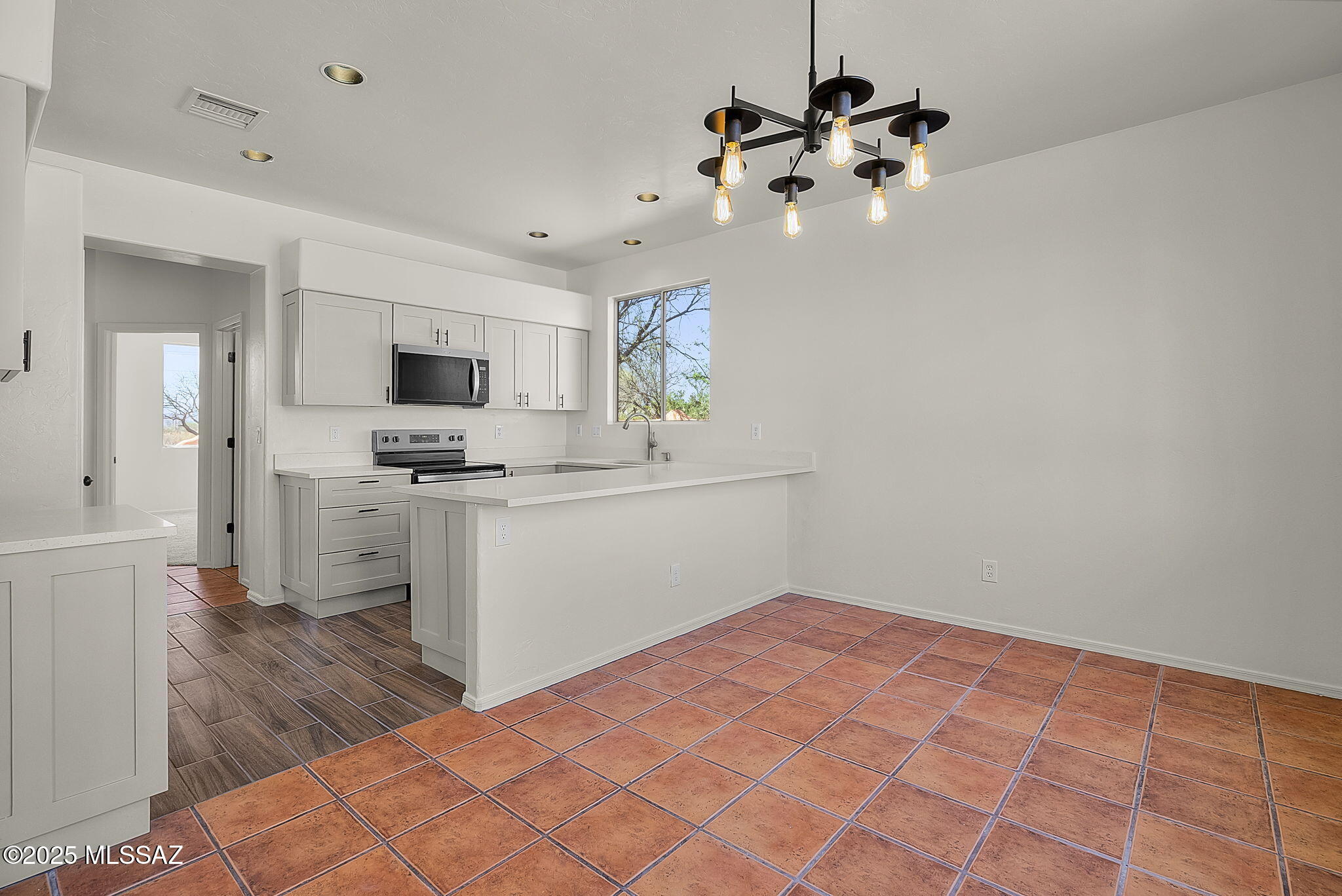 1650 Círculo Ballena Rio Rico, AZ 85648 - Photo 14 of 49