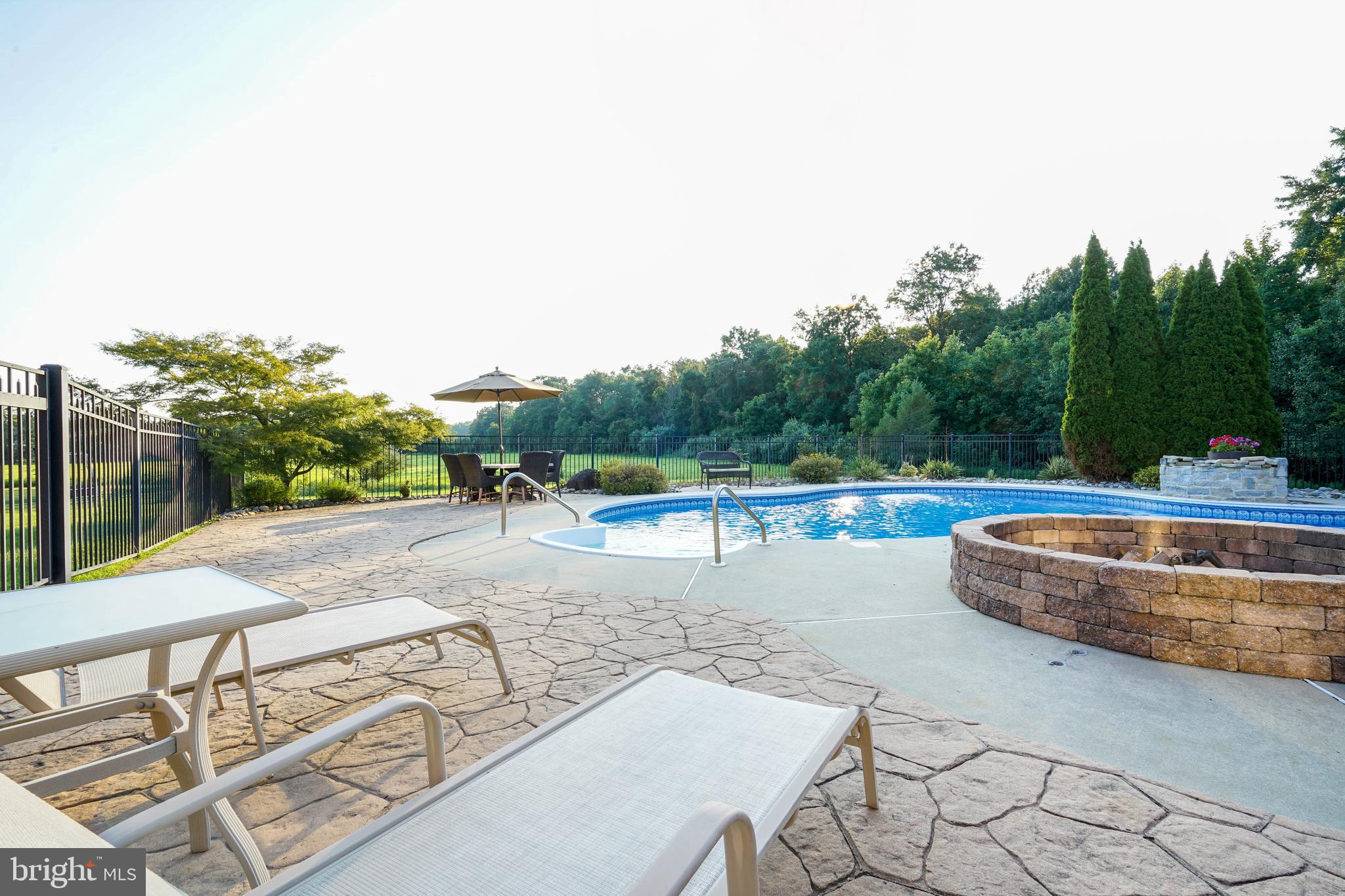 8 Reeves Station Road Medford, NJ 08055 - Photo 16 of 118
