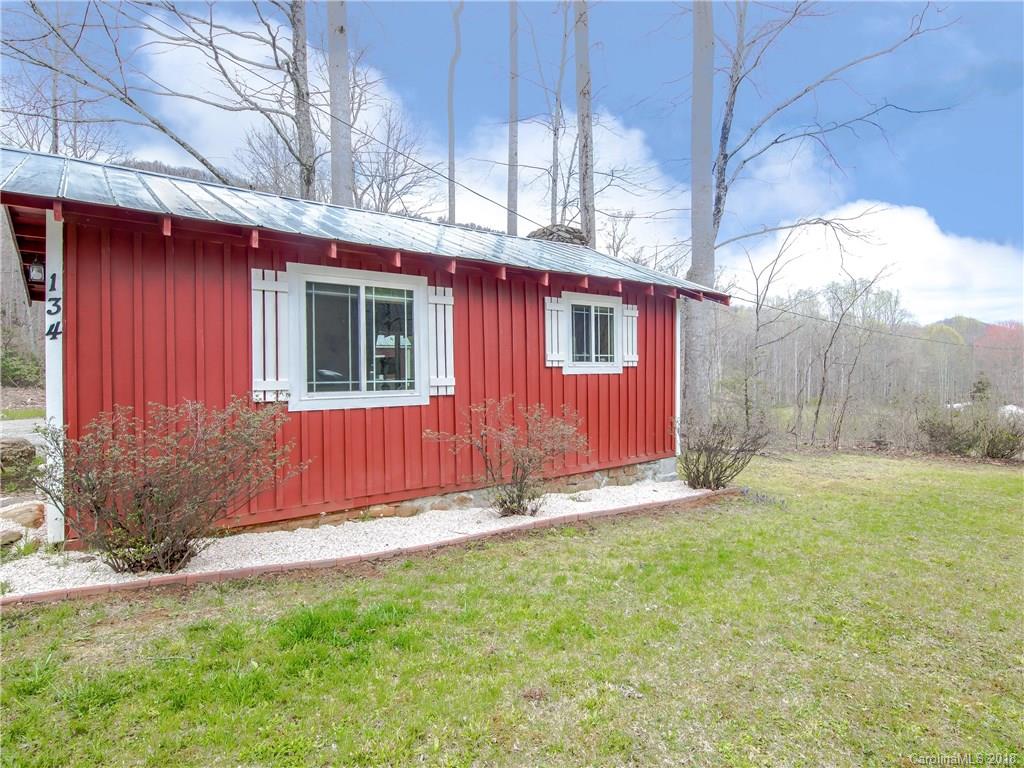 134 Chestnut Creek Road Candler, NC 28715 - Photo 15 of 17 Gallery Image 15