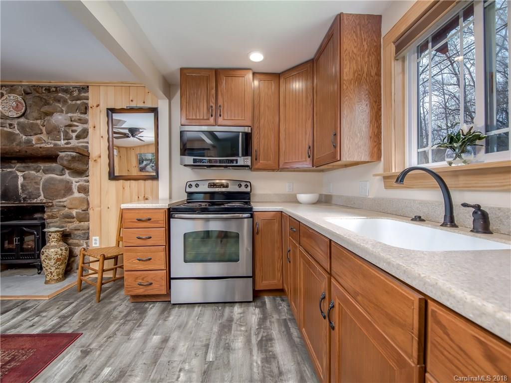 134 Chestnut Creek Road Candler, NC 28715 - Photo 6 of 17 Gallery Image 6