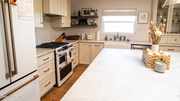 $2,400,000 | 3711 East Tobler Road, Hayden, ID 83835