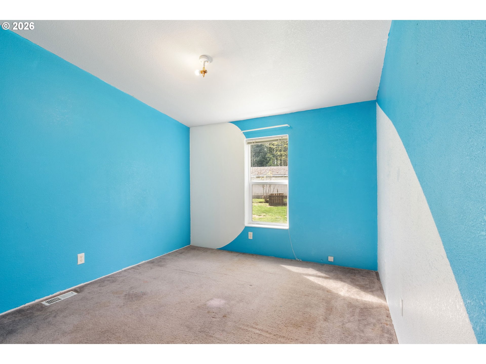 151 Russell's Timber Lane Carson, WA 98610 - Photo 19 of 38 Bedroom