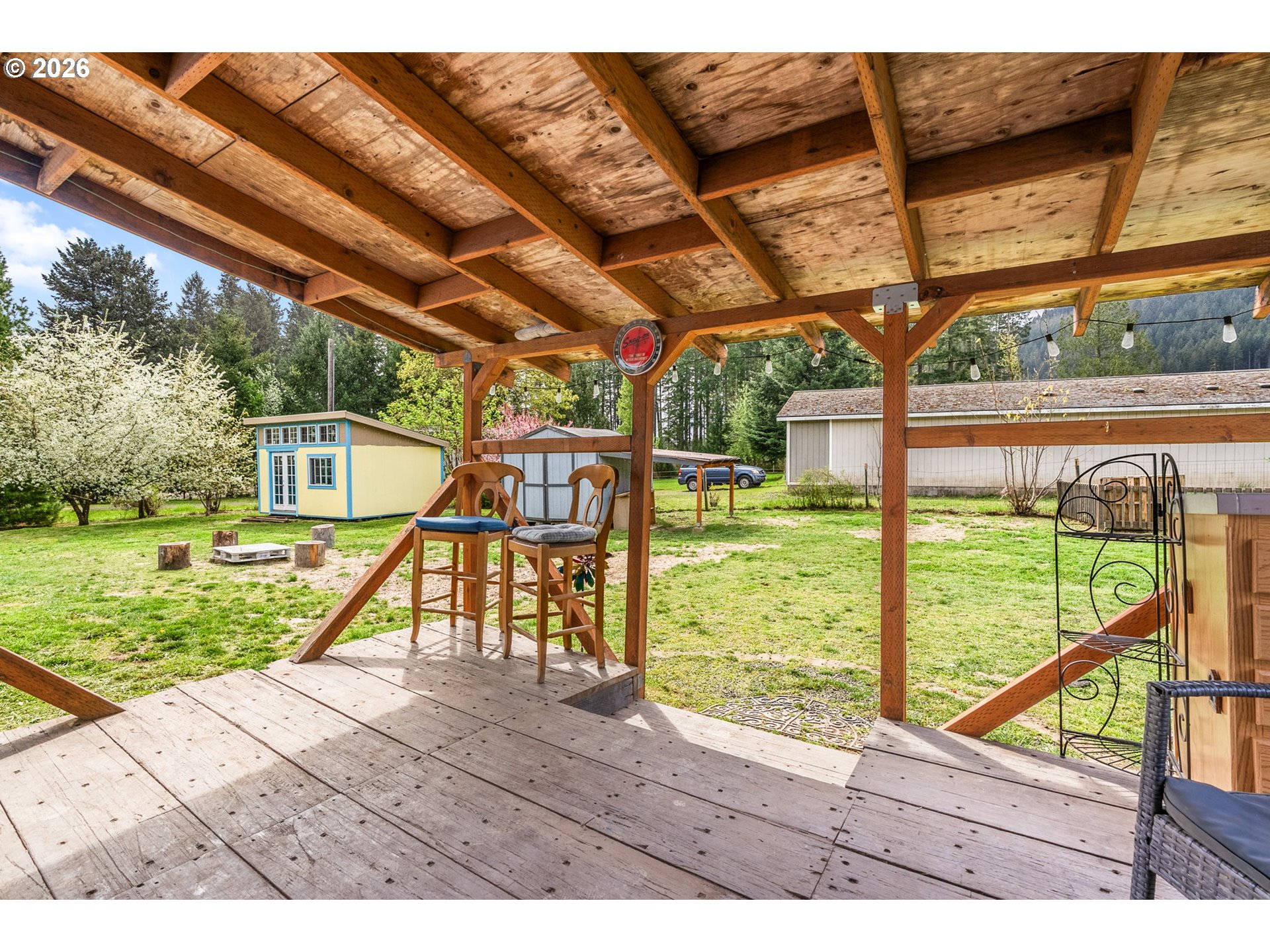 151 Russell's Timber Lane Carson, WA 98610 - Photo 26 of 38 Porch