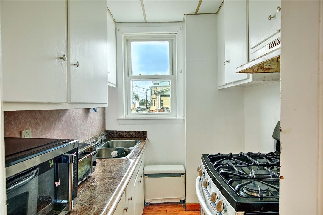 198 Ledge Street Providence, RI 02904 - Photo 12 of 39