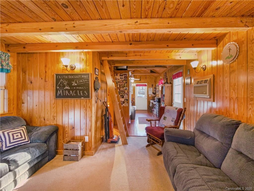 937 Chief Thomas Road Harmony, NC 28634 - Photo 11 of 19 Gallery Image 11