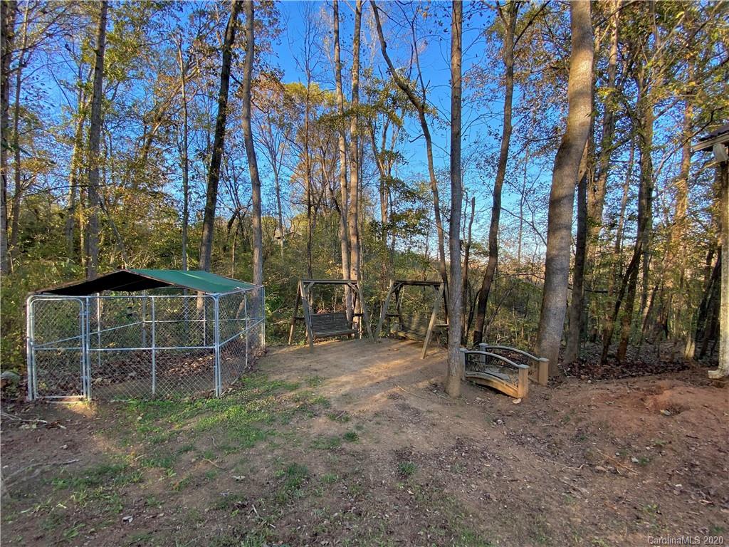 937 Chief Thomas Road Harmony, NC 28634 - Photo 17 of 19 Gallery Image 17