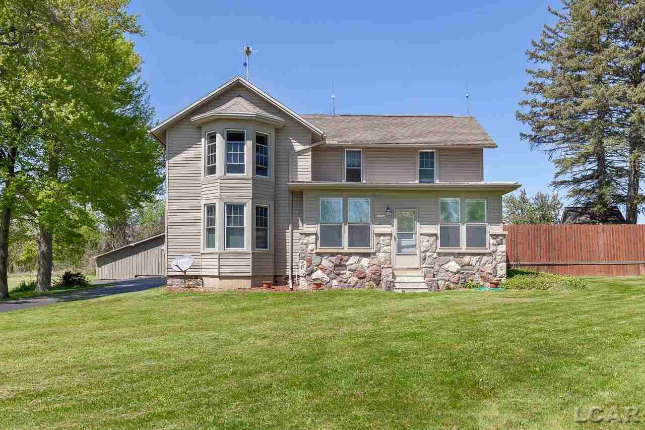 17126 Manitou Beach Road Addison, MI 49220 - Photo 1 of 45 50042073.JPG
