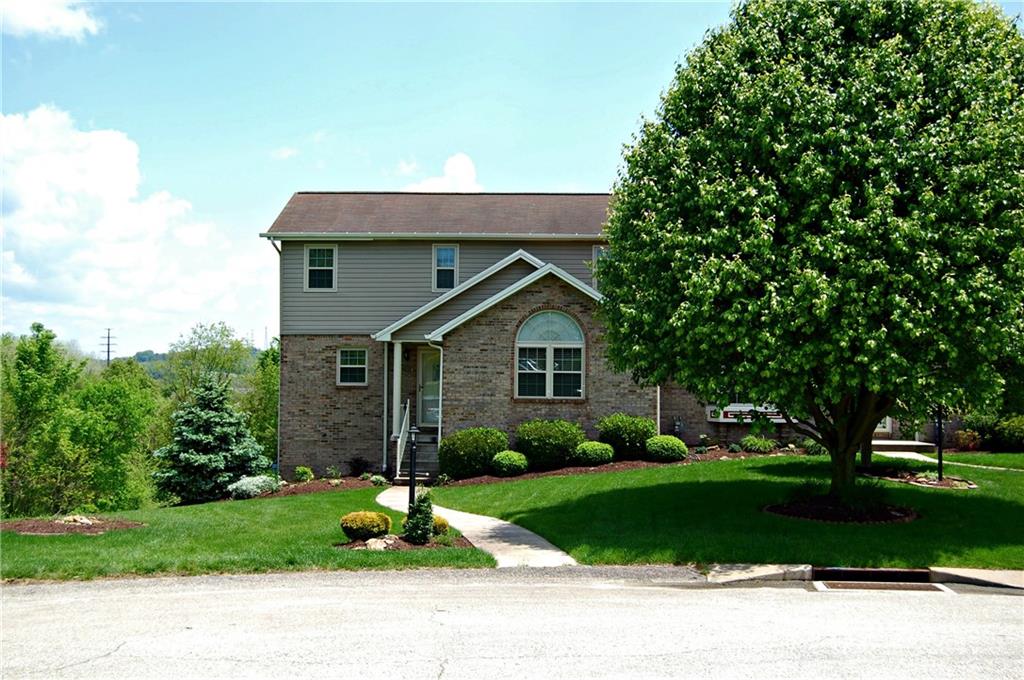 136 East Country Barn Road Houston, PA 15342 - Photo 1 of 25 LOVELY END UNIT TOWNHOME