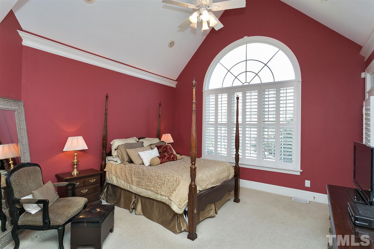 7764 Netherlands Drive Raleigh, NC 27606 - Photo 11 of 25 Gallery Image 11