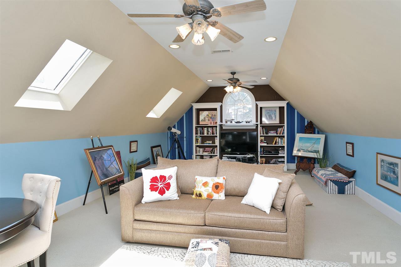 7764 Netherlands Drive Raleigh, NC 27606 - Photo 17 of 25 Gallery Image 17