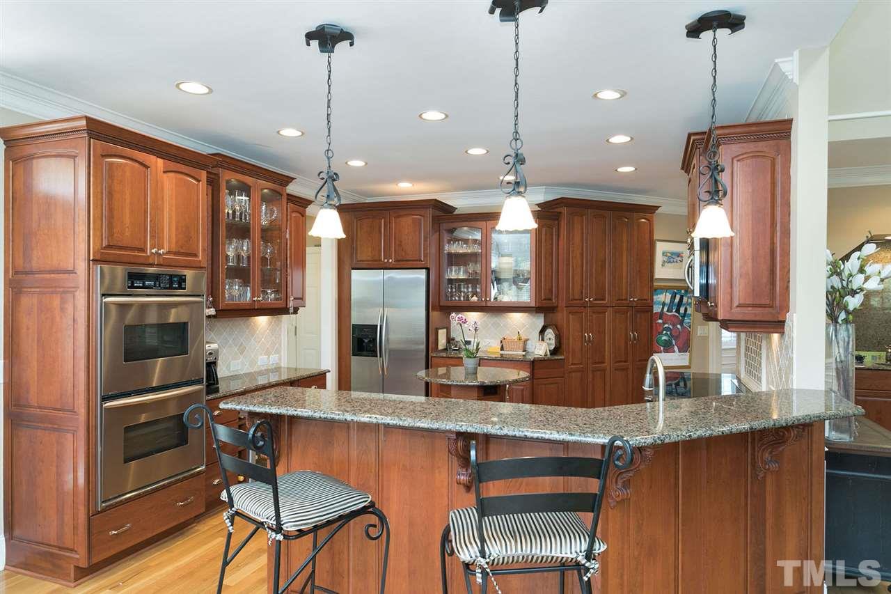 7764 Netherlands Drive Raleigh, NC 27606 - Photo 7 of 25 Gallery Image 7