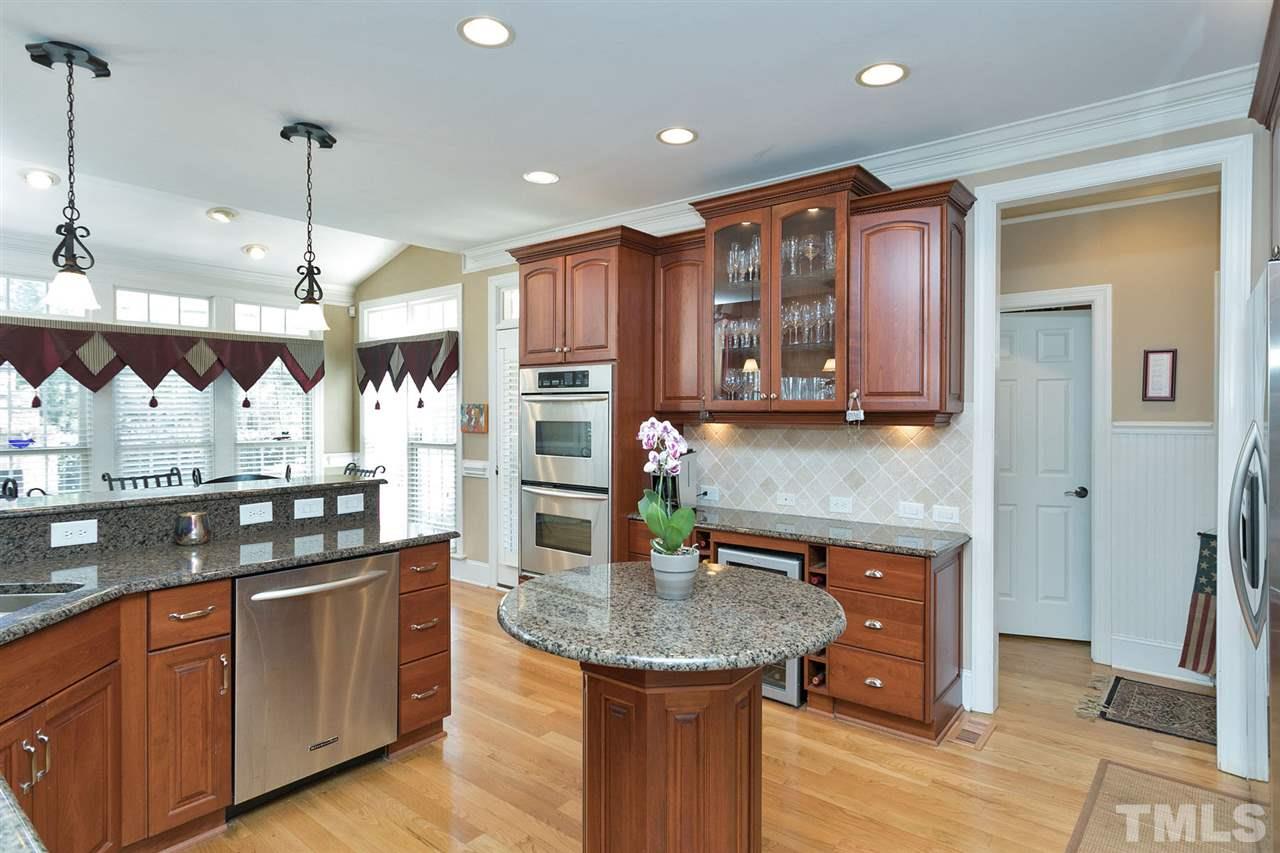 7764 Netherlands Drive Raleigh, NC 27606 - Photo 9 of 25 Gallery Image 9