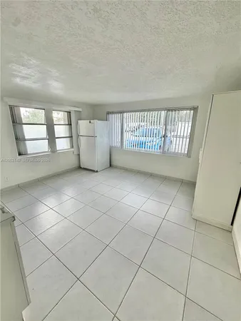 $1,500 | 3390 West 12th Avenue, Unit BACK, Hialeah, FL 33012