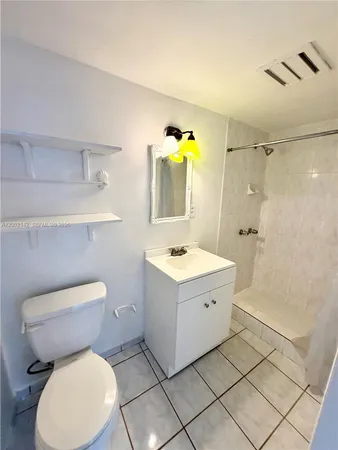 $1,500 | 3390 West 12th Avenue, Unit BACK, Hialeah, FL 33012
