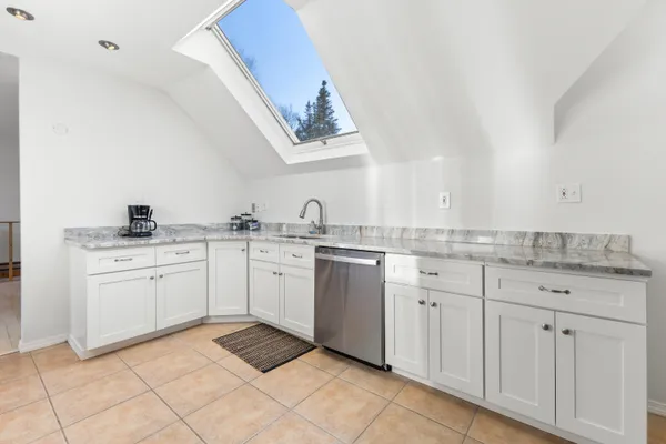 $899,000 | 10 Point Road, Steuben, ME 04680