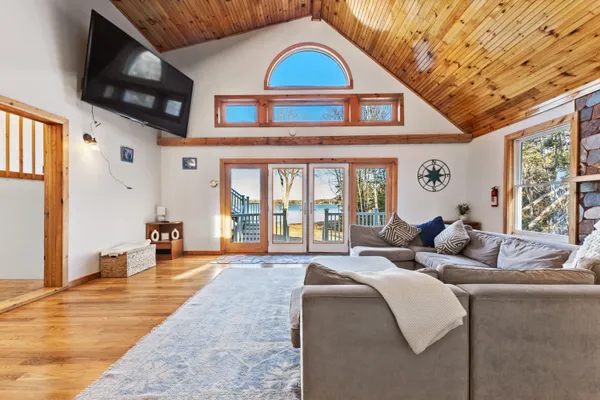 $899,000 | 10 Point Road, Steuben, ME 04680