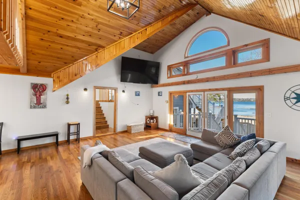 $899,000 | 10 Point Road, Steuben, ME 04680