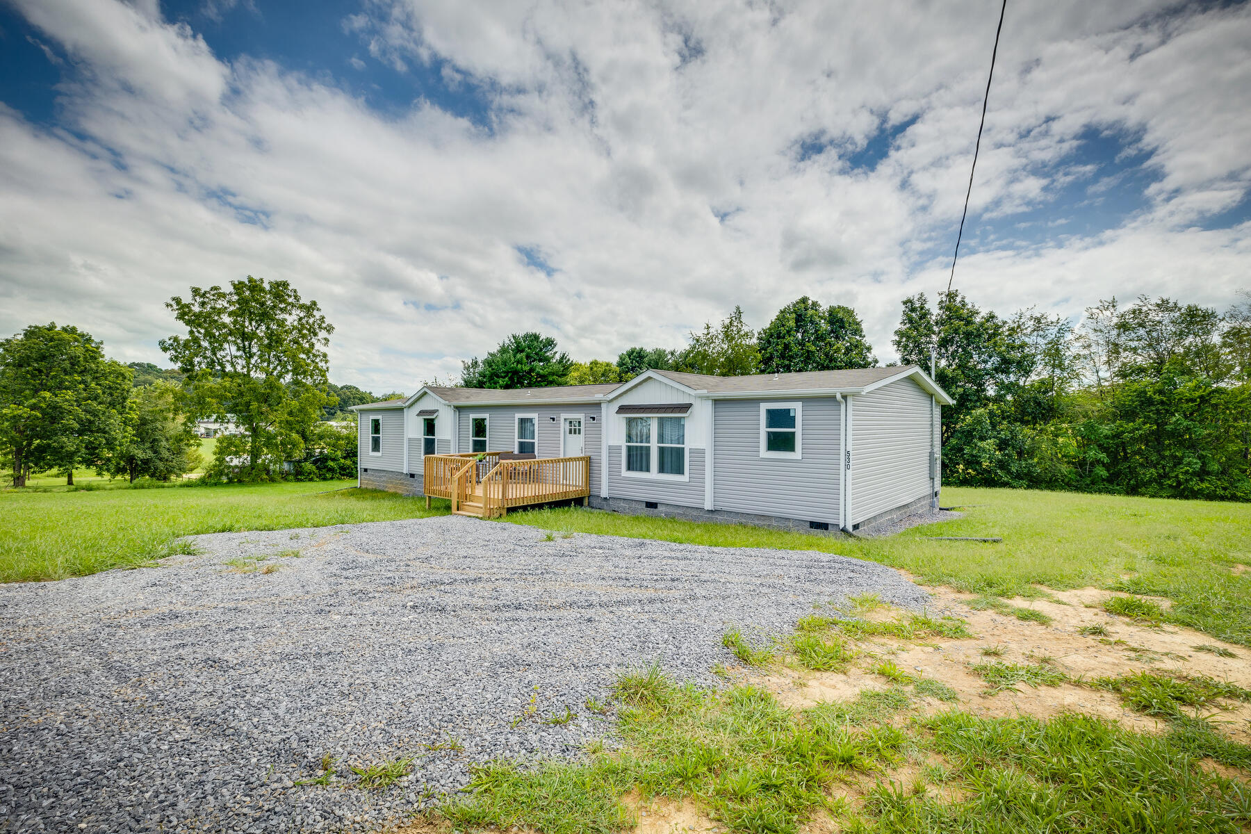 530 Pritchard Road Limestone, TN 37681 - Photo 2 of 33 002