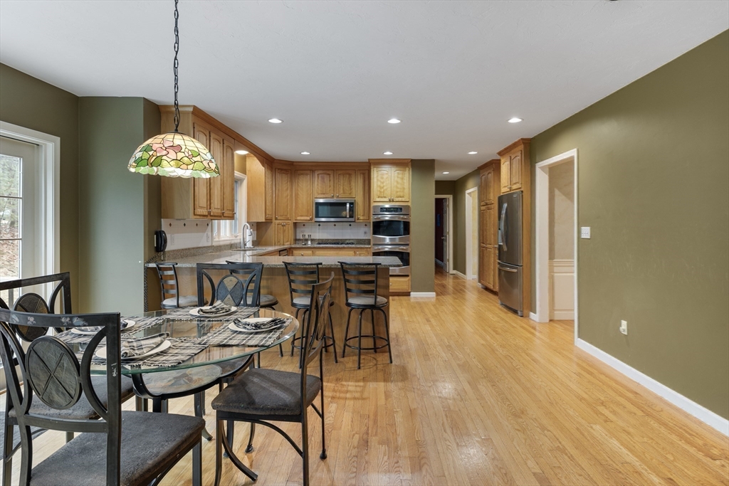 21 Hidden Brick Road Hopkinton, MA 01748 - Photo 7 of 40 Gallery Image 7