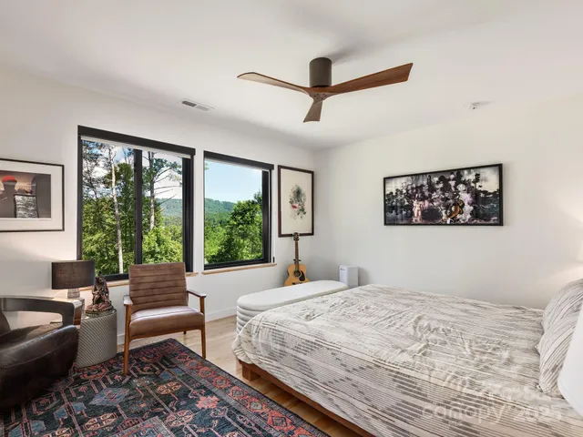 $860,000 | 434 Creek Side Drive, Mills River, NC 28759