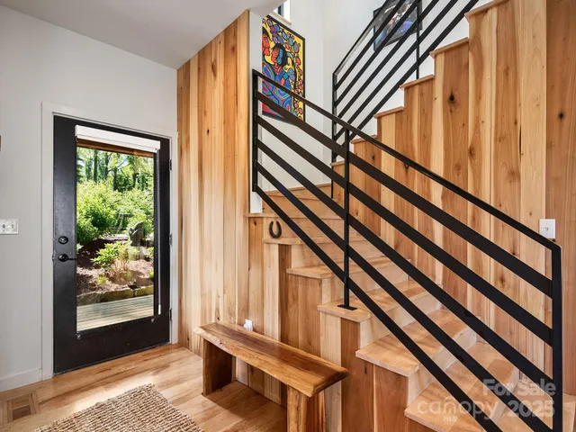 $860,000 | 434 Creek Side Drive, Mills River, NC 28759