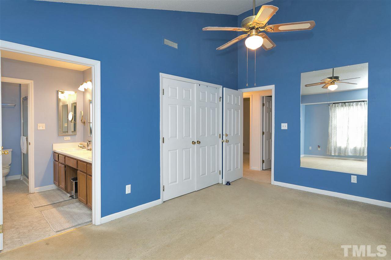 8305 Bellingham Circle Raleigh, NC 27615 - Photo 12 of 24 Gallery Image 12