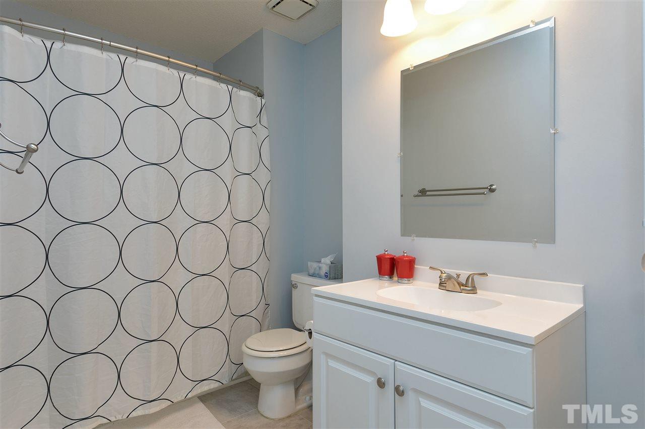 8305 Bellingham Circle Raleigh, NC 27615 - Photo 15 of 24 Gallery Image 15
