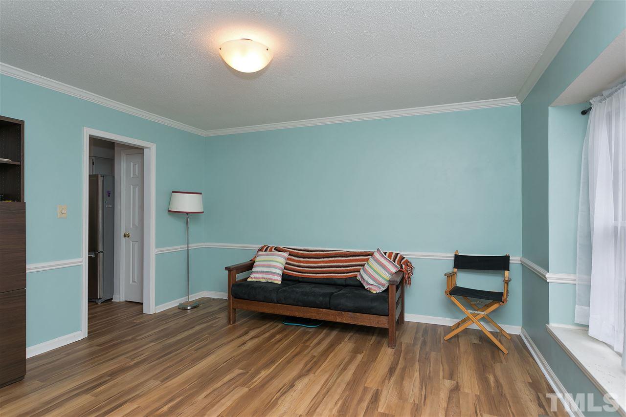 8305 Bellingham Circle Raleigh, NC 27615 - Photo 9 of 24 Gallery Image 9