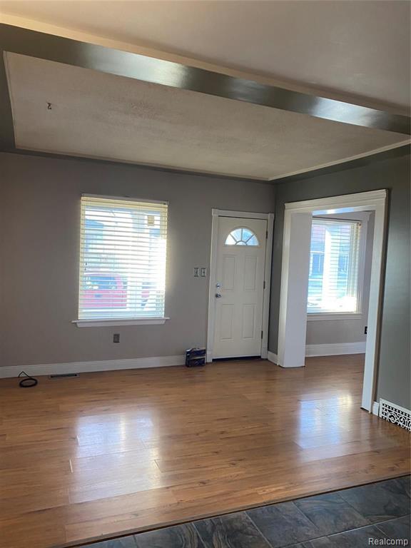 41 Maple Street River Rouge, MI 48218 - Photo 6 of 16