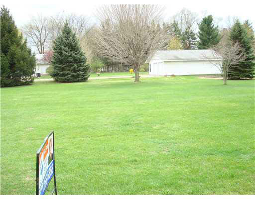 56345 Currant Road Mishawaka, IN 46545 - Photo 2 of 12 Gallery Image 2