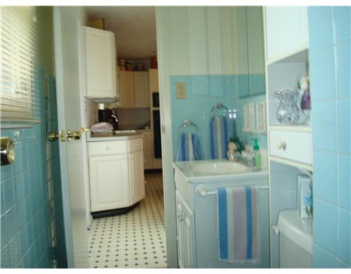 56345 Currant Road Mishawaka, IN 46545 - Photo 8 of 12 Gallery Image 8