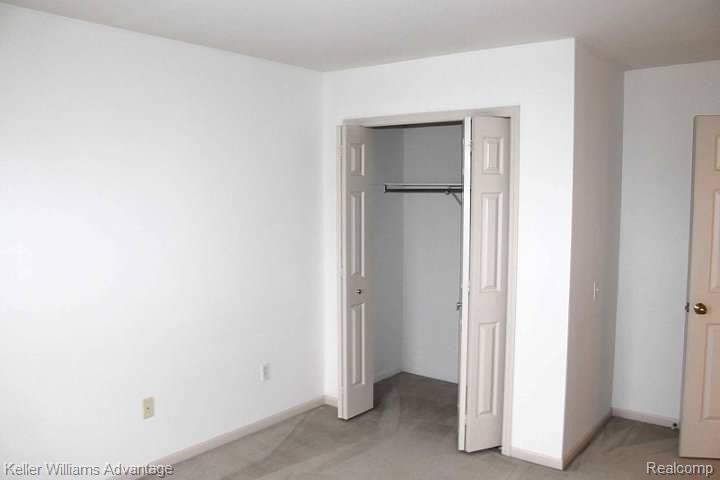 2386 Pleasant View Drive Rochester Hills, MI 48306 - Photo 15 of 25