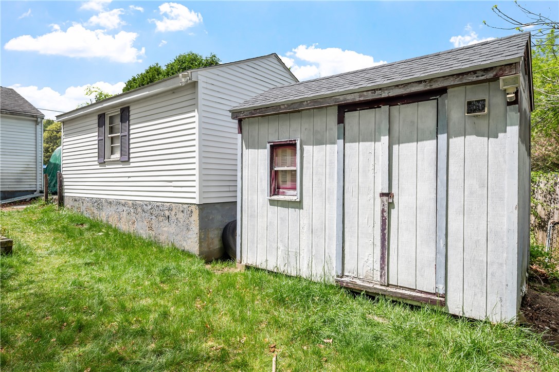 227 Avenue A Woonsocket, RI 02895 - Photo 21 of 27