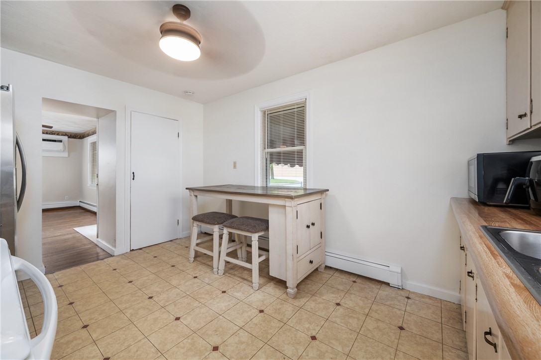 227 Avenue A Woonsocket, RI 02895 - Photo 4 of 27